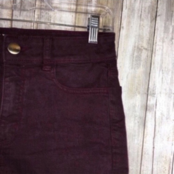 American Eagle Red High Rise Shortie Shorts - Picture 3 of 9